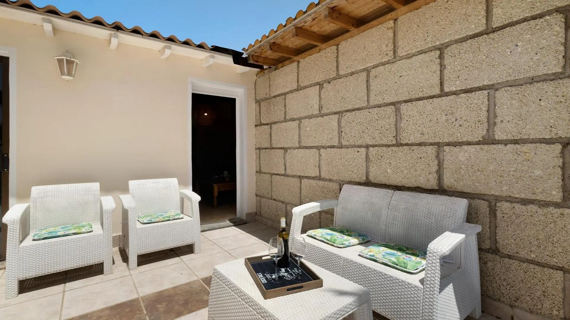 Finca Firmamento, Casa Sol 圣伊西德罗 西班牙